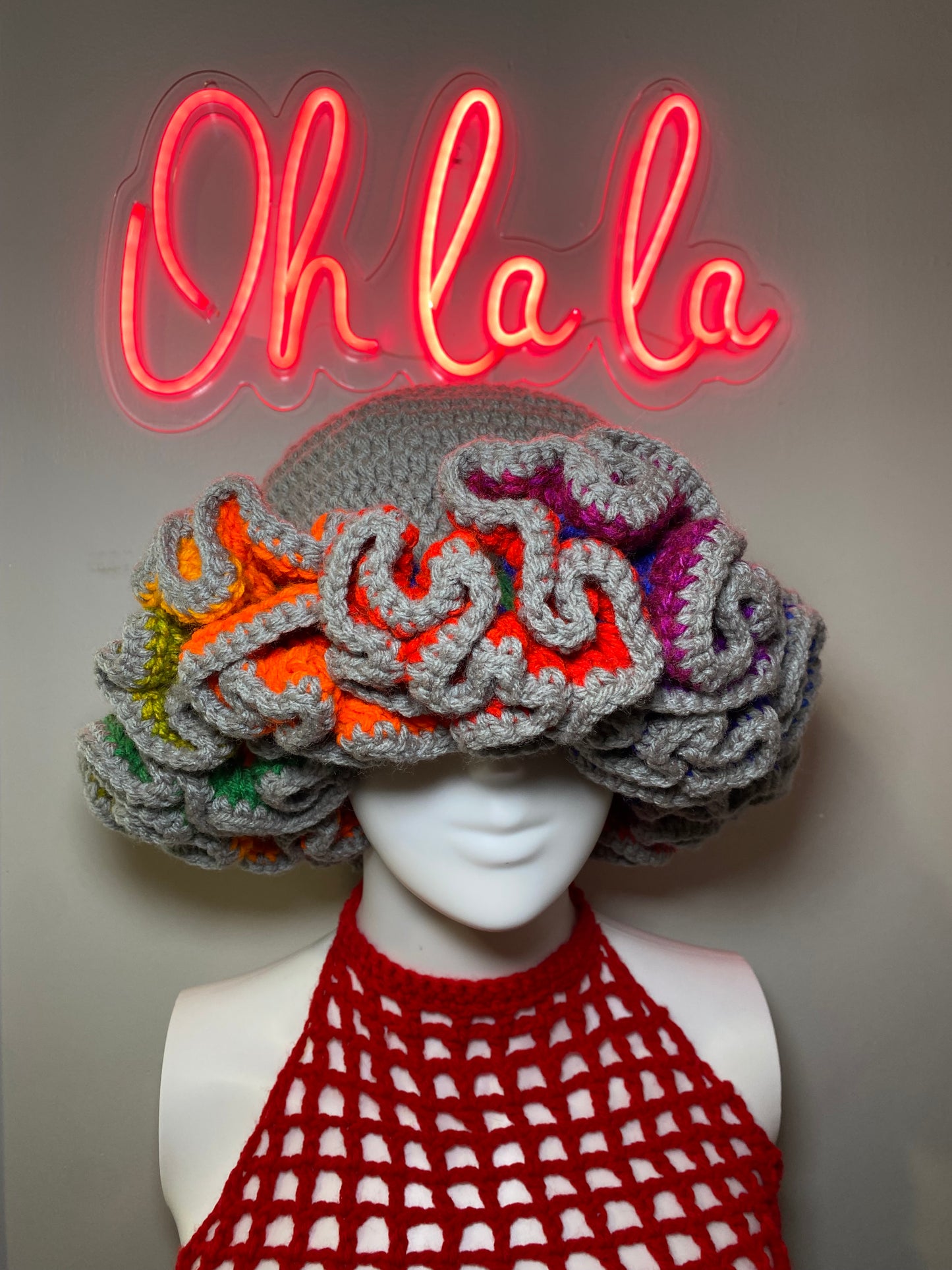 50 Shades of Art Ruffle Hat